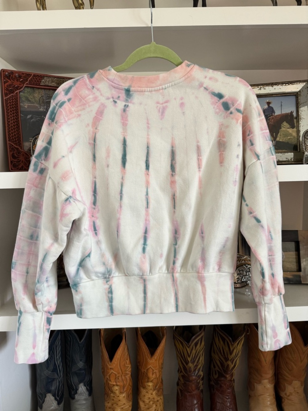 Old Navy Tie Dye Semi Crop Sweatshirt Adorable! - Picture 2 of 6